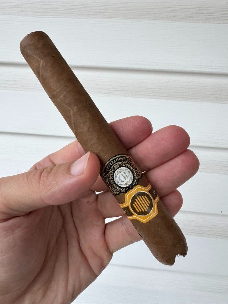 Warped La Colmena 10th Anniversary Amado No. 50 cigar review