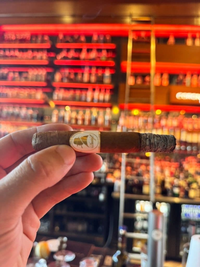 Davidoff Winston Churchill Ecuadorian Rojiza Petit Corona cigar review